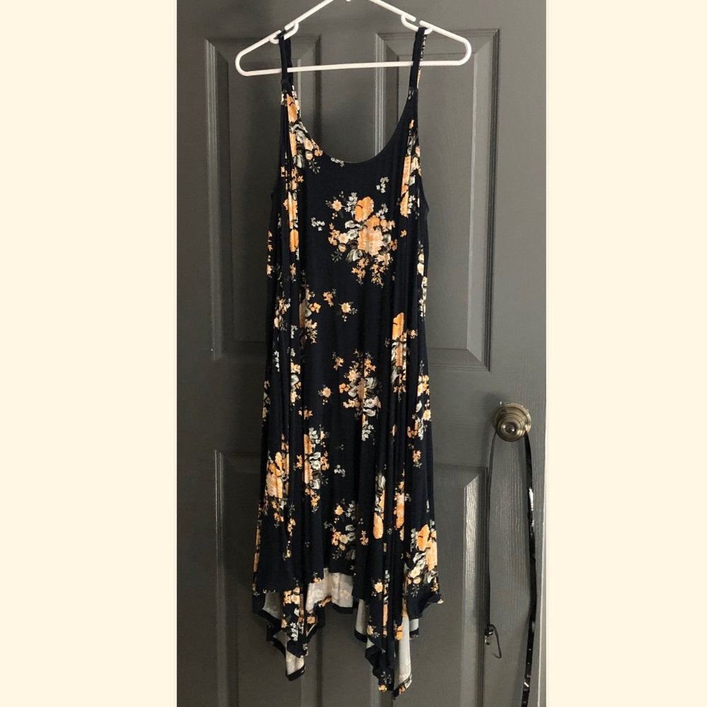 Torrid: Navy Floral Shark-Bite Midi Dress